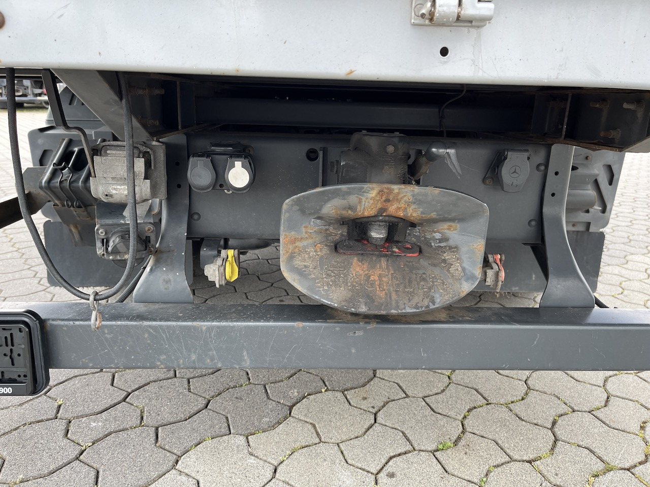 Mercedes-Benz Atego 823 4x2 AHK Hebezug Seilzug Brennholz - Autoutilitară cu platformă: Foto 5 Mercedes-Benz Atego 823 4x2 AHK Hebezug Seilzug Brennholz - Autoutilitară cu platformă: Foto 5