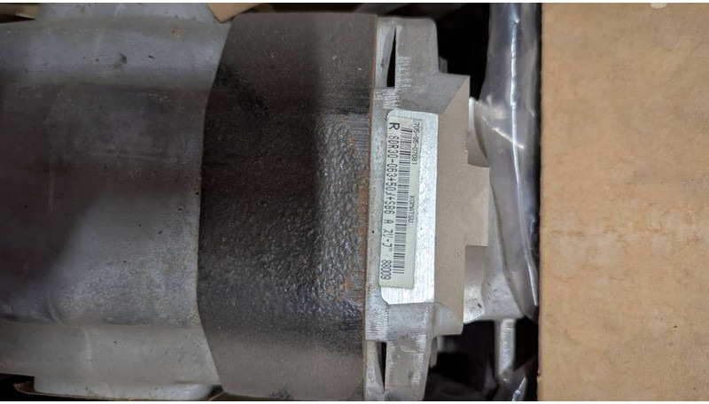 Komatsu HD405-7 - HYDRAULIC PUMP - 705-95-07081 - Camion minier: Foto 2 Komatsu HD405-7 - HYDRAULIC PUMP - 705-95-07081 - Camion minier: Foto 2