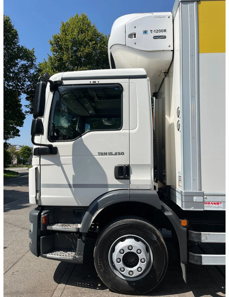 MAN TGM 15.250 *Bi-/Multitemp*Tiefkühlfahrzeug*POLARUS-Tiefkühlkoffer*MBB-C 2000 S LBW* - Camion frigider: Foto 2 MAN TGM 15.250 *Bi-/Multitemp*Tiefkühlfahrzeug*POLARUS-Tiefkühlkoffer*MBB-C 2000 S LBW* - Camion frigider: Foto 2
