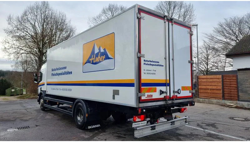 Scania P360 4X2 Fleisch Rohrbahnen Carrier Vector 1550 - Camion frigider: Foto 4 Scania P360 4X2 Fleisch Rohrbahnen Carrier Vector 1550 - Camion frigider: Foto 4
