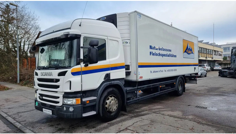 Scania P360 4X2 Fleisch Rohrbahnen Carrier Vector 1550 - Camion frigider: Foto 1 Scania P360 4X2 Fleisch Rohrbahnen Carrier Vector 1550 - Camion frigider: Foto 1
