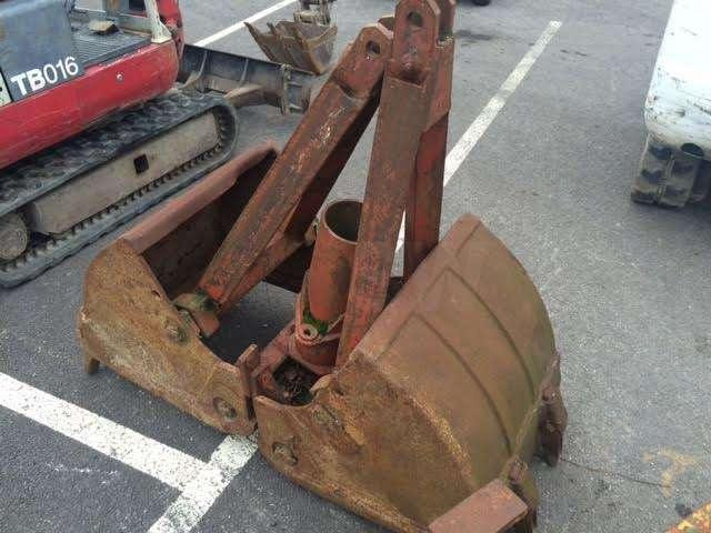 CASE 600mm - ejecteurs - Graifer: Foto 1 CASE 600mm - ejecteurs - Graifer: Foto 1