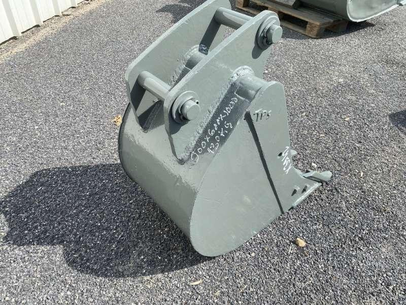 VOLVO BL71 - 450mm - Cupă excavator: Foto 5 VOLVO BL71 - 450mm - Cupă excavator: Foto 5