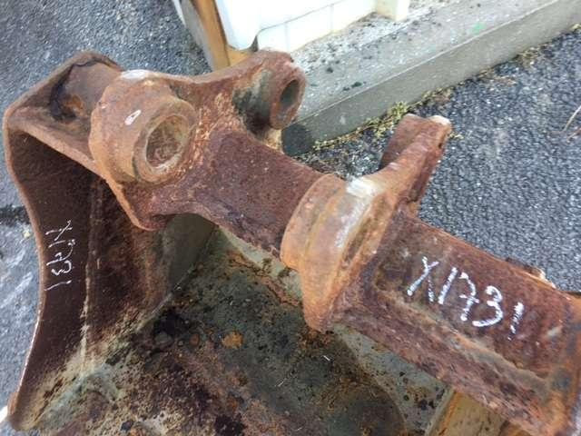 VOLVO EC 35 - Axes 40mm - 560mm - Cupă excavator: Foto 2 VOLVO EC 35 - Axes 40mm - 560mm - Cupă excavator: Foto 2