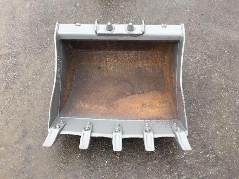 VOLVO EC35 - 710mm - Cupă excavator: Foto 3 VOLVO EC35 - 710mm - Cupă excavator: Foto 3