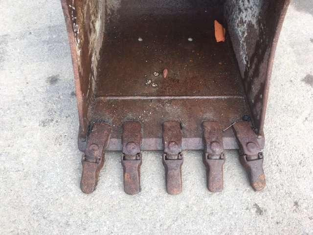 VOLVO EC55 - 570mm - Cupă excavator: Foto 2 VOLVO EC55 - 570mm - Cupă excavator: Foto 2