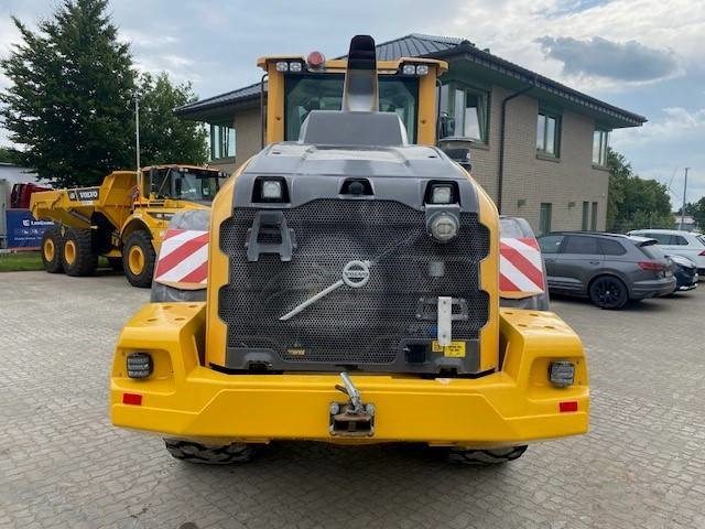 Volvo L 120 H AT-Motor (12005333) - Încărcător frontal pe pneuri: Foto 4 Volvo L 120 H AT-Motor (12005333) - Încărcător frontal pe pneuri: Foto 4