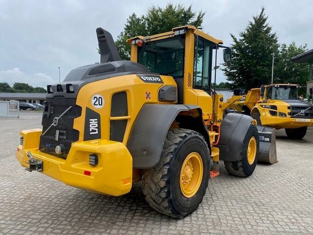 Volvo L 70 H MIETE / RENTAL (12005472) - Încărcător frontal pe pneuri: Foto 5 Volvo L 70 H MIETE / RENTAL (12005472) - Încărcător frontal pe pneuri: Foto 5