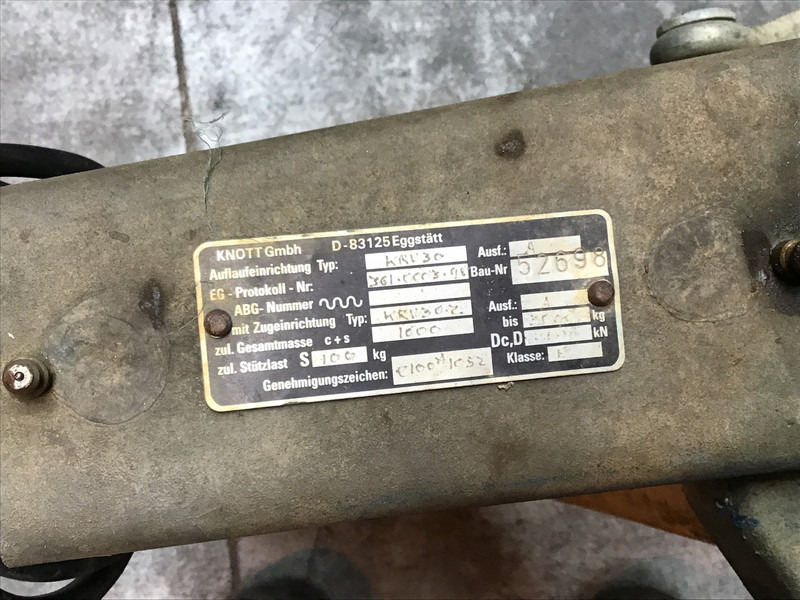 Iveco 1 USED - Pompă de apă: Foto 1 Iveco 1 USED - Pompă de apă: Foto 1