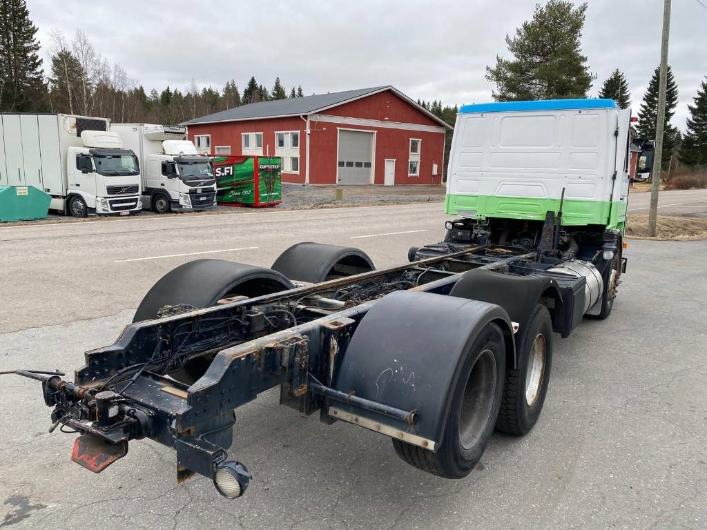 Scania R 142 - Camion şasiu: Foto 4 Scania R 142 - Camion şasiu: Foto 4