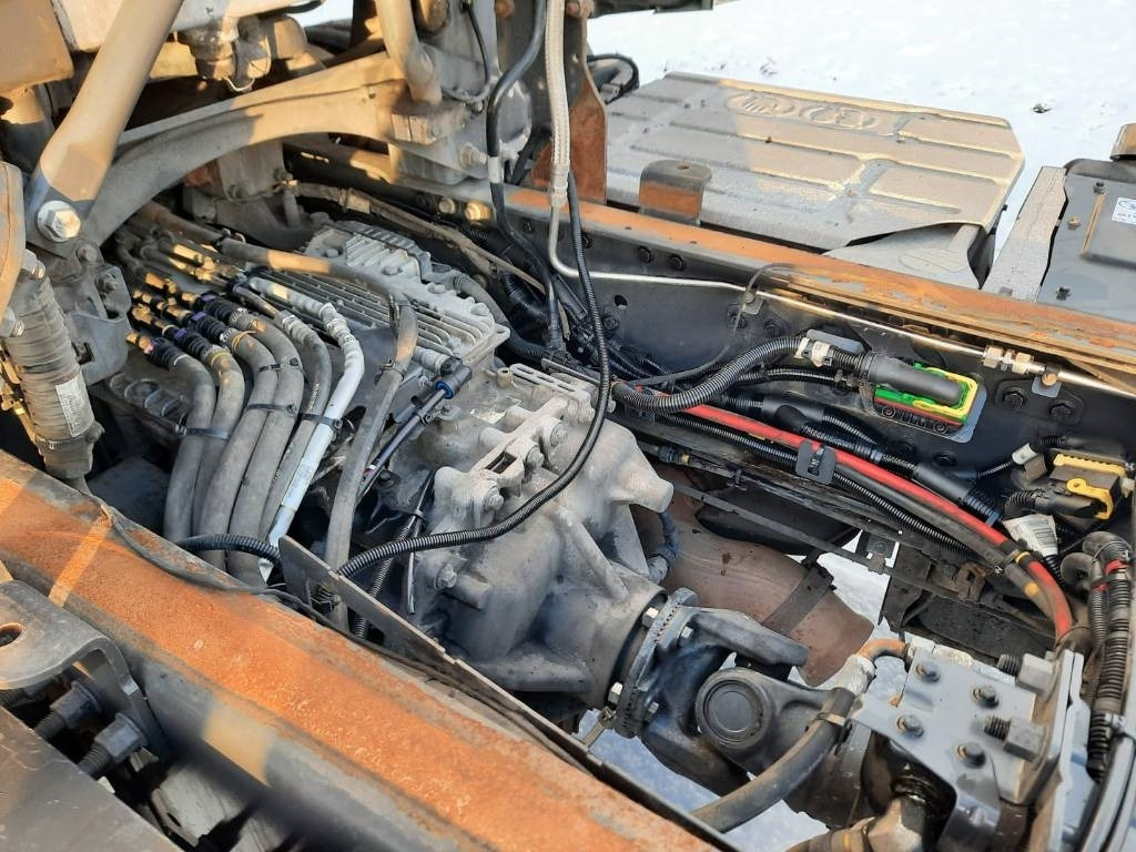 Volvo FH 13 - Camion şasiu: Foto 5 Volvo FH 13 - Camion şasiu: Foto 5