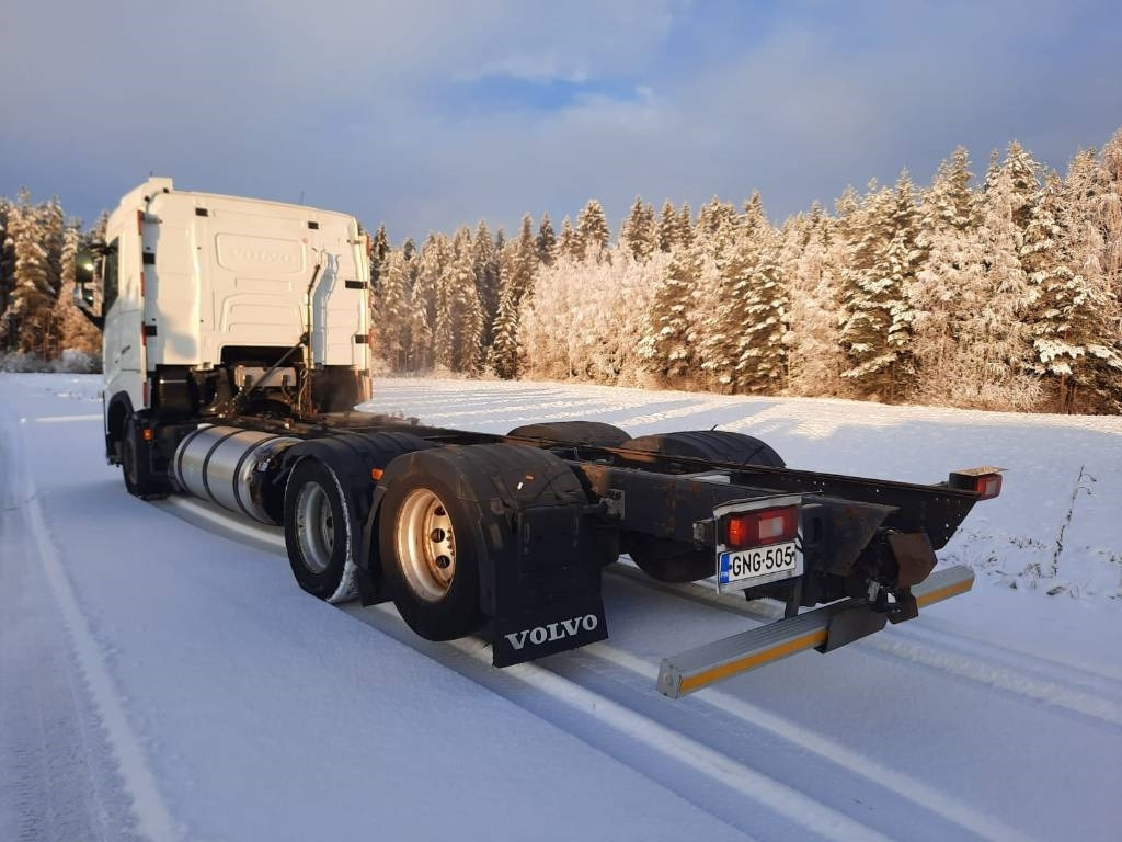 Volvo FH 13 - Camion şasiu: Foto 3 Volvo FH 13 - Camion şasiu: Foto 3