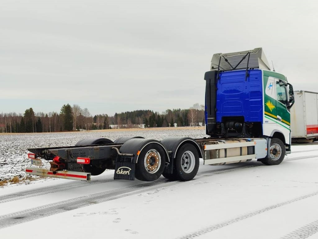 Volvo FH 13 - Camion şasiu: Foto 4 Volvo FH 13 - Camion şasiu: Foto 4