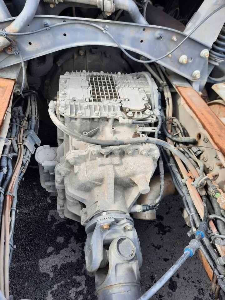 Volvo FH13 - Camion şasiu: Foto 5 Volvo FH13 - Camion şasiu: Foto 5