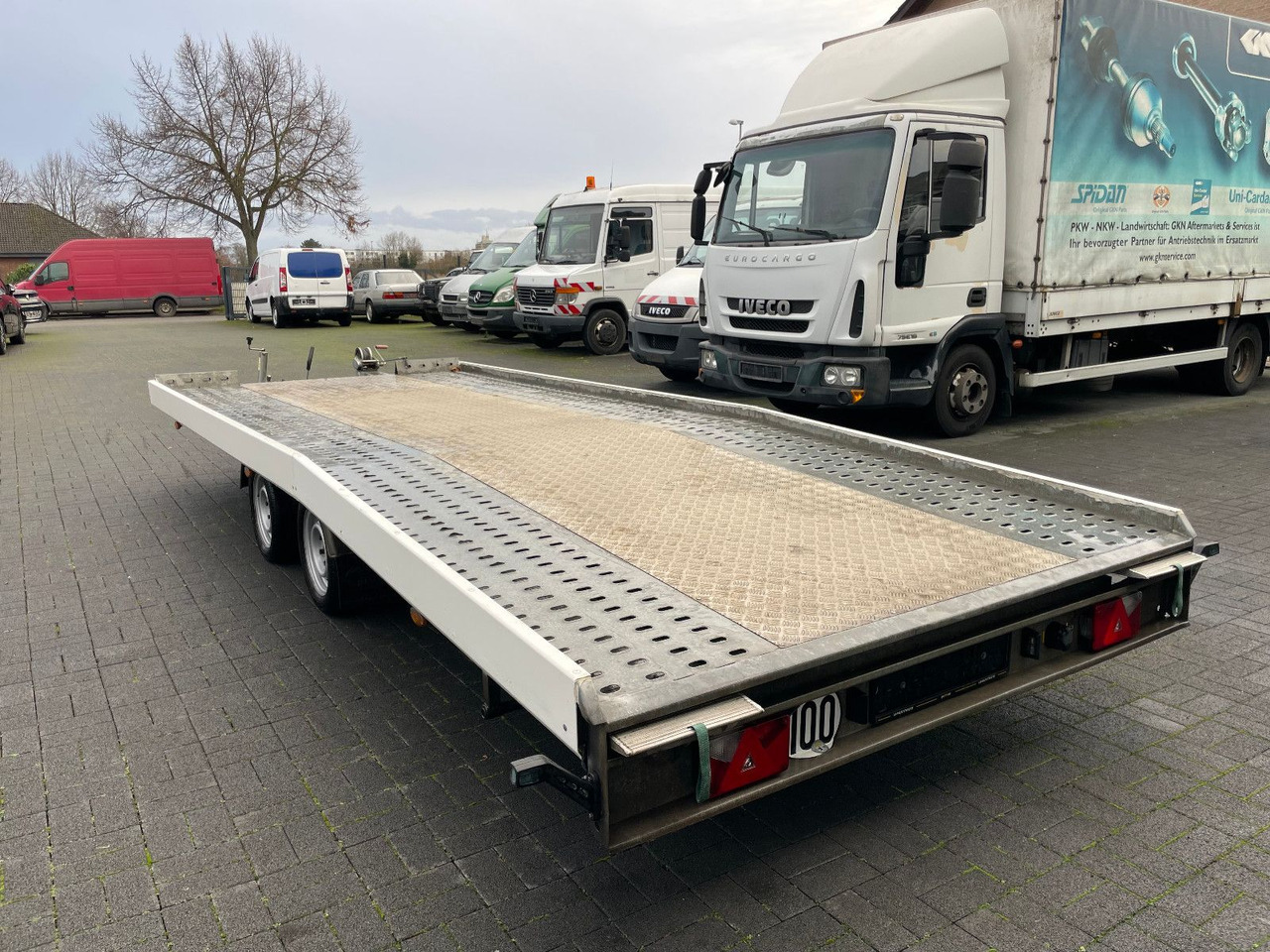 Blyss Jupiter Pro F 350, 550 X 210 cm. - Remorcă transport auto: Foto 2 Blyss Jupiter Pro F 350, 550 X 210 cm. - Remorcă transport auto: Foto 2