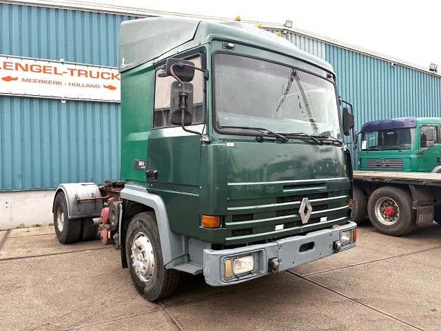 Renault R385 Major (2 CULASSE / LAMES / GRAND PONT / 2 CILINDER HEADS / STEEL SUSPENSION / REDUCTION AXLE) - Cap tractor: Foto 2 Renault R385 Major (2 CULASSE / LAMES / GRAND PONT / 2 CILINDER HEADS / STEEL SUSPENSION / REDUCTION AXLE) - Cap tractor: Foto 2