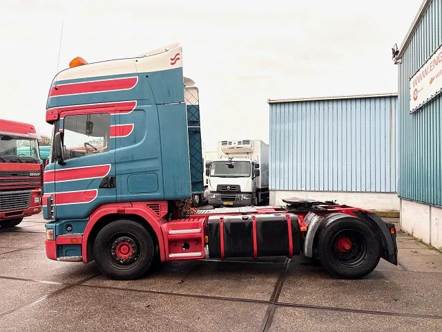 Scania R164-580 V8 TOPLINE COLLECTORS ITEM!! / APK 10-2026!! (12+2 MANUAL GEARBOX / RETARDER / AIRCONDITIONING / 2x TANK / ETC.) - Cap tractor: Foto 5 Scania R164-580 V8 TOPLINE COLLECTORS ITEM!! / APK 10-2026!! (12+2 MANUAL GEARBOX / RETARDER / AIRCONDITIONING / 2x TANK / ETC.) - Cap tractor: Foto 5