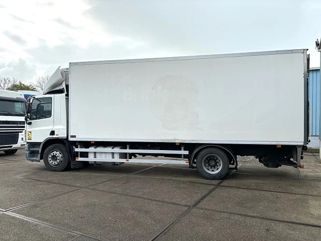DAF CF 65.250 COOLING TRUCK WITH CARRIER D/E COOLER (EURO 5 / AS-TRONIC / 2.500 KG. LOADING PLATFORM) - Camion izoterma: Foto 4 DAF CF 65.250 COOLING TRUCK WITH CARRIER D/E COOLER (EURO 5 / AS-TRONIC / 2.500 KG. LOADING PLATFORM) - Camion izoterma: Foto 4