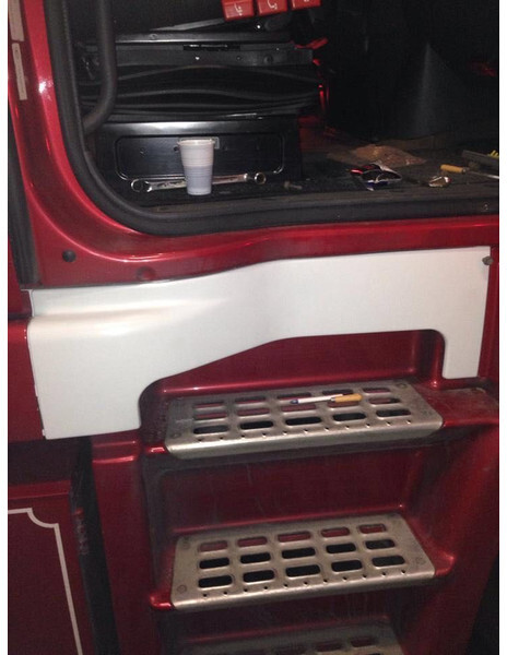 Volvo DEUR VERLENGER - Cabină pentru Camion: Foto 1 Volvo DEUR VERLENGER - Cabină pentru Camion: Foto 1