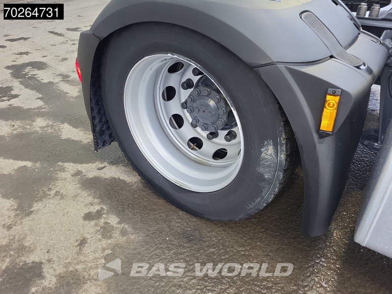 DAF XF 480 4X2 Mega 2xTanks ACC LED Euro 6 - Cap tractor: Foto 5 DAF XF 480 4X2 Mega 2xTanks ACC LED Euro 6 - Cap tractor: Foto 5