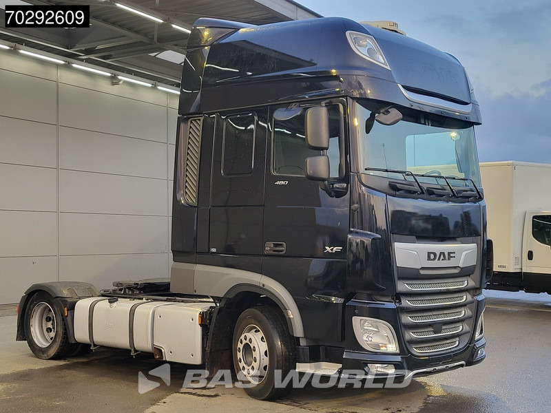 DAF XF 480 4X2 Mega SSC 2xTanks ACC Standklima Euro 6 - Cap tractor: Foto 3 DAF XF 480 4X2 Mega SSC 2xTanks ACC Standklima Euro 6 - Cap tractor: Foto 3