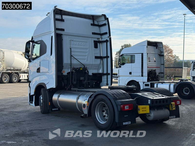 Iveco S-Way 460 4X2 LNG! Retarder 2xTanks ACC LED Euro 6 - Cap tractor: Foto 3 Iveco S-Way 460 4X2 LNG! Retarder 2xTanks ACC LED Euro 6 - Cap tractor: Foto 3