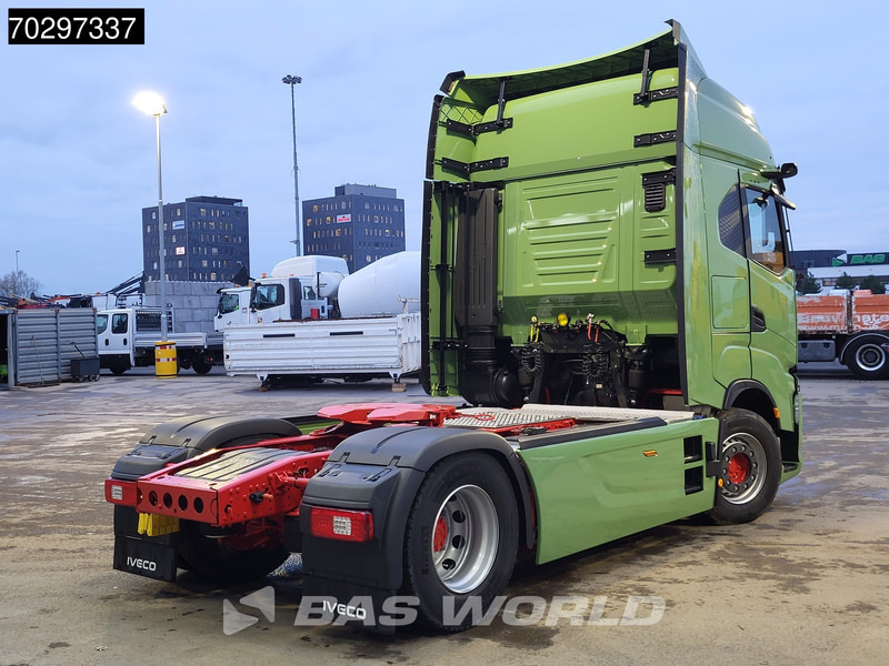 Iveco S-Way 580 4X2 NEW! LED Standklima ACC Navi Euro 6 - Cap tractor: Foto 5 Iveco S-Way 580 4X2 NEW! LED Standklima ACC Navi Euro 6 - Cap tractor: Foto 5