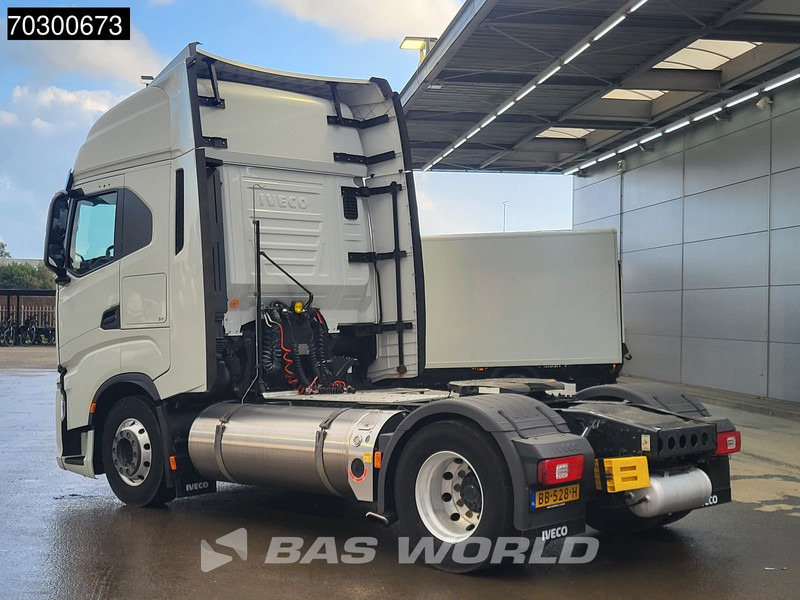 Iveco S-Way NP 460 4X2 LNG! Retarder Standairco 2xTanks Navi LED Euro 6 - Cap tractor: Foto 3 Iveco S-Way NP 460 4X2 LNG! Retarder Standairco 2xTanks Navi LED Euro 6 - Cap tractor: Foto 3