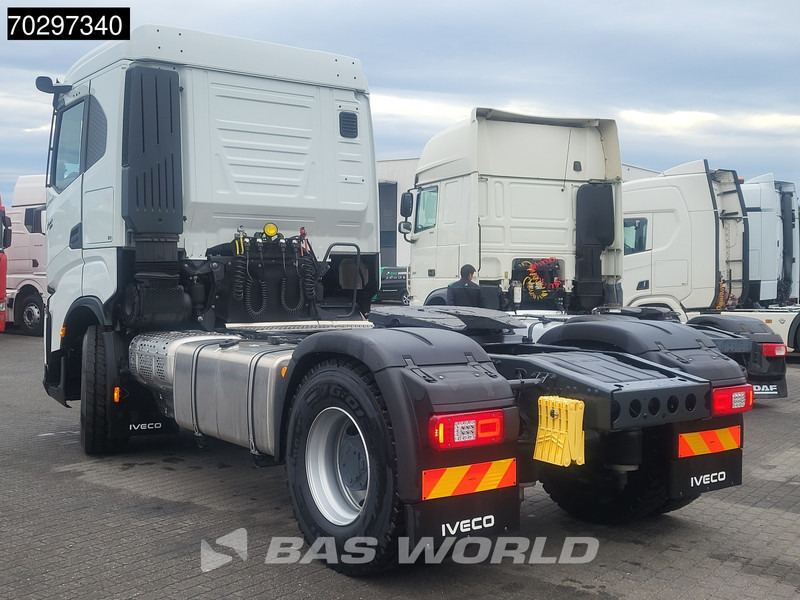 Iveco X-Way 500 4X2 NEW! Retarder Big-Axle Standklima MirrorCam Navi LED ACC Euro 6 - Cap tractor: Foto 2 Iveco X-Way 500 4X2 NEW! Retarder Big-Axle Standklima MirrorCam Navi LED ACC Euro 6 - Cap tractor: Foto 2