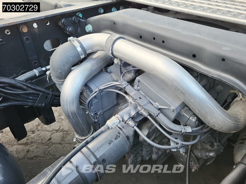 Cap tractor MAN TGX 18.500 4X2 Mega XXL Retarder 2xTanks ACC Euro 6: Foto 9 Cap tractor MAN TGX 18.500 4X2 Mega XXL Retarder 2xTanks ACC Euro 6: Foto 9