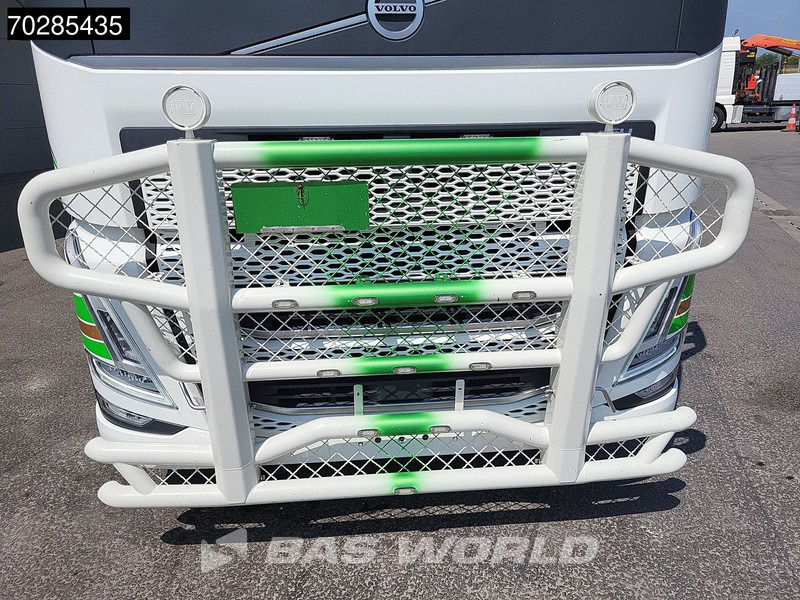 Cap tractor Volvo FH 500 FH 6X4 Full-Air Liftachse HMF 2820K-RCS Crane+JIB Remote Control I-ParkCool VDS LED Kran: Foto 16 Cap tractor Volvo FH 500 FH 6X4 Full-Air Liftachse HMF 2820K-RCS Crane+JIB Remote Control I-ParkCool VDS LED Kran: Foto 16