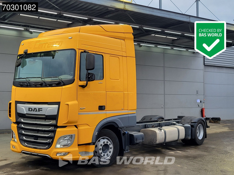 DAF XF 480 4X2 18tons Chassis Air suspension ACC Automatic Euro 6 - Camion şasiu: Foto 1 DAF XF 480 4X2 18tons Chassis Air suspension ACC Automatic Euro 6 - Camion şasiu: Foto 1