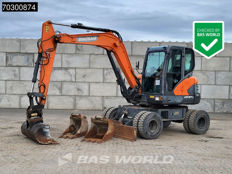 Doosan DX57 W-5 A/C - 3 Buckets - Excavator pe roţi: Foto 1 Doosan DX57 W-5 A/C - 3 Buckets - Excavator pe roţi: Foto 1