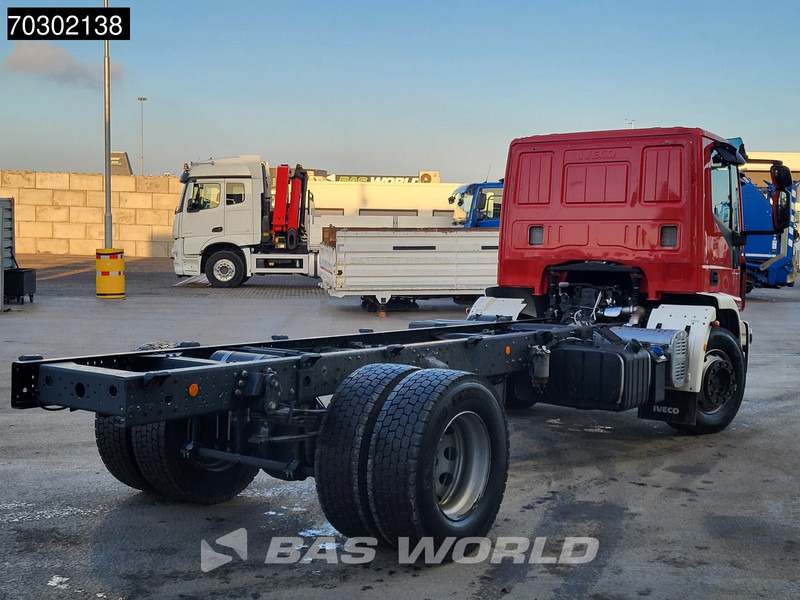 Iveco Eurocargo 180E280 4X2 NEW! 18T chassis 2018 production Euro 6 - Camion şasiu: Foto 5 Iveco Eurocargo 180E280 4X2 NEW! 18T chassis 2018 production Euro 6 - Camion şasiu: Foto 5