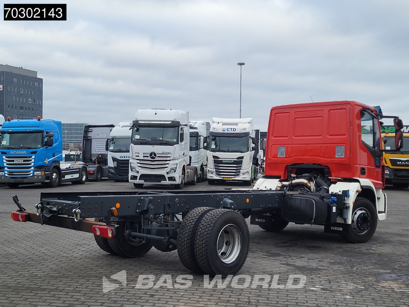 Iveco Eurocargo 180E320 4X2 NEW! 18T chassis 2017 production Euro 6 - Camion şasiu: Foto 5 Iveco Eurocargo 180E320 4X2 NEW! 18T chassis 2017 production Euro 6 - Camion şasiu: Foto 5