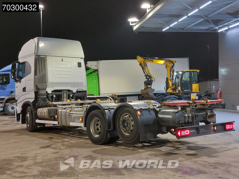 Iveco S-Way 510 6X2 BDF Full Air Automatic Retarder Lift-Axle ACC Euro 6 - Camion transport containere/ Swap body: Foto 2 Iveco S-Way 510 6X2 BDF Full Air Automatic Retarder Lift-Axle ACC Euro 6 - Camion transport containere/ Swap body: Foto 2