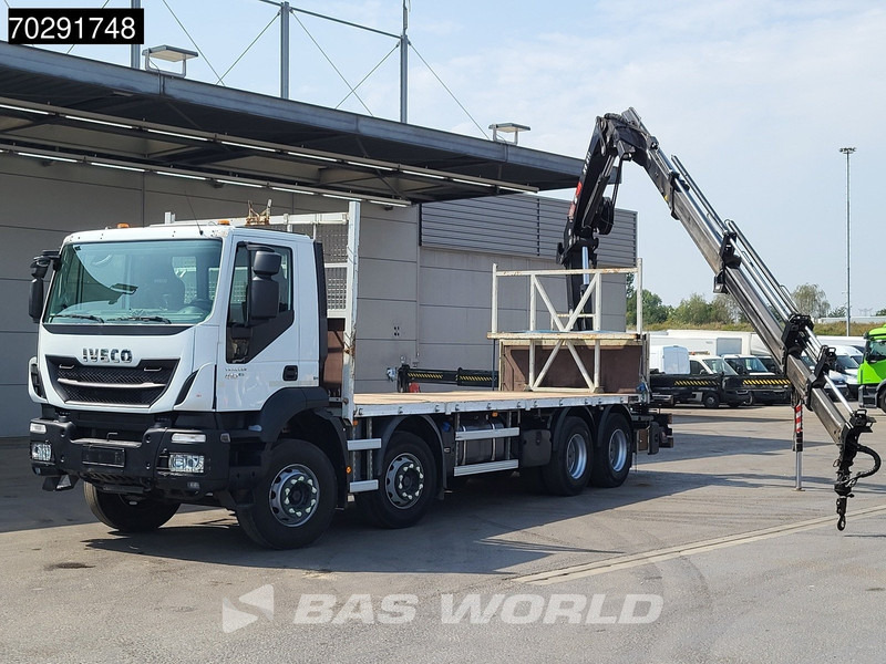 Iveco Trakker 410 8X4 HIAB 211 EP-4 HIDUO Crane Steelsuspension Euro 6 - Camion platformă, Camion cu macara: Foto 3 Iveco Trakker 410 8X4 HIAB 211 EP-4 HIDUO Crane Steelsuspension Euro 6 - Camion platformă, Camion cu macara: Foto 3