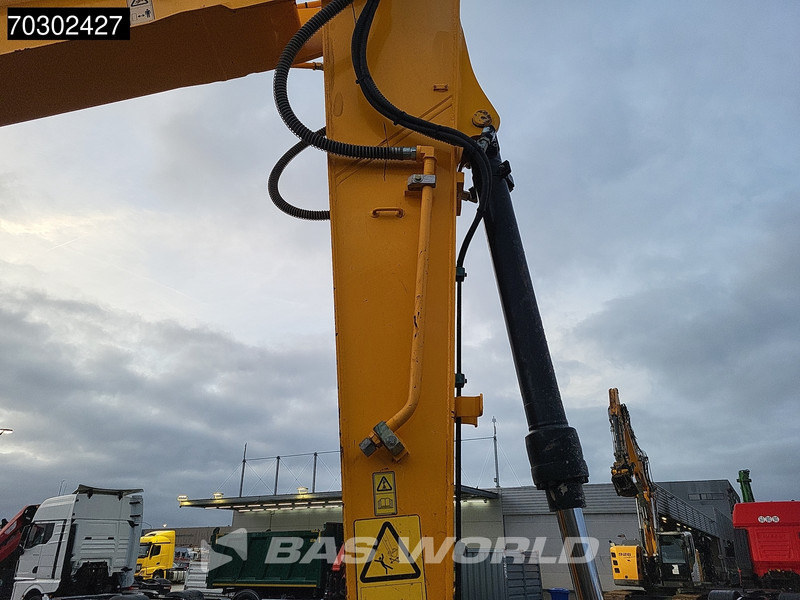Excavator pe şenile JCB JC 130LC 4F 3 BUCKETS: Foto 12 Excavator pe şenile JCB JC 130LC 4F 3 BUCKETS: Foto 12