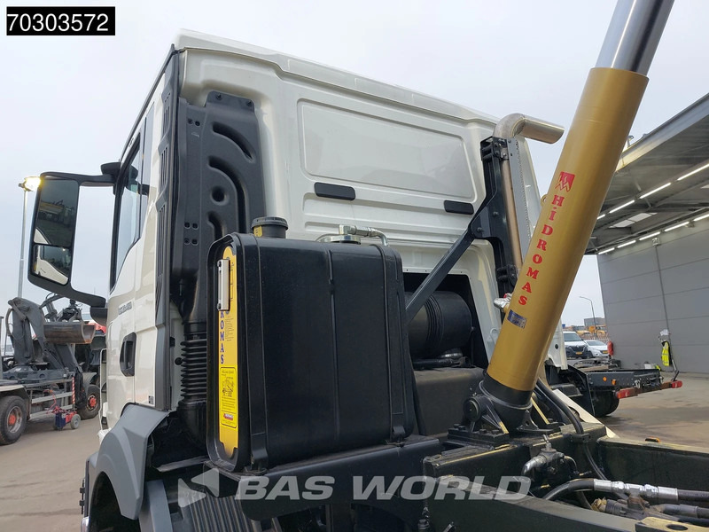 MAN TGS 33.480 6X4 NEW! 20m3 Tipper Steelsuspension Big-Axle Automatic Euro 6 - Camion basculantă: Foto 3 MAN TGS 33.480 6X4 NEW! 20m3 Tipper Steelsuspension Big-Axle Automatic Euro 6 - Camion basculantă: Foto 3