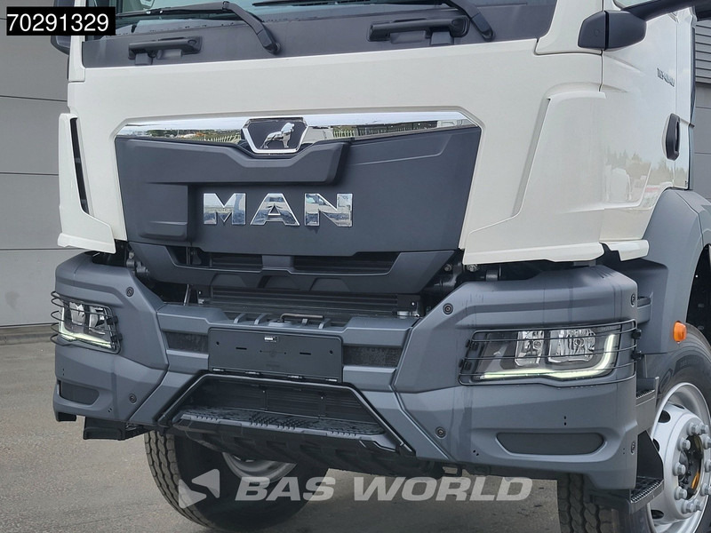 Camion şasiu nou MAN TGS 40.400 6X4 NEW 6x4 chassis PTO Preparation Steelsuspension Big-Axle Automatic Euro 2: Foto 14