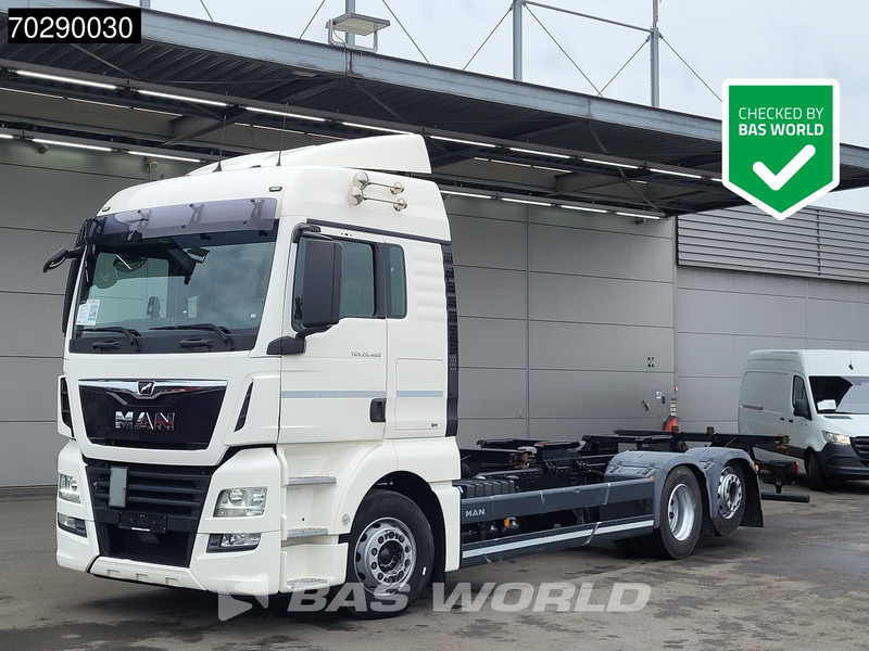 MAN TGX 26.460 6X2 BDF Liftaxle Automatic Retarder ACC Euro 6 - Camion transport containere/ Swap body: Foto 1 MAN TGX 26.460 6X2 BDF Liftaxle Automatic Retarder ACC Euro 6 - Camion transport containere/ Swap body: Foto 1