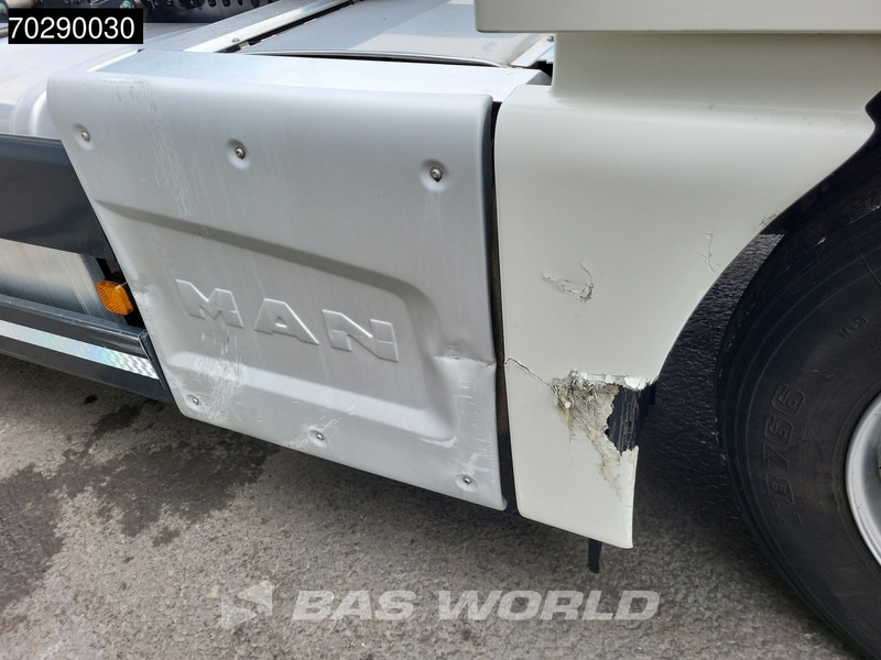 MAN TGX 26.460 6X2 BDF Liftaxle Automatic Retarder ACC Euro 6 - Camion transport containere/ Swap body: Foto 5 MAN TGX 26.460 6X2 BDF Liftaxle Automatic Retarder ACC Euro 6 - Camion transport containere/ Swap body: Foto 5