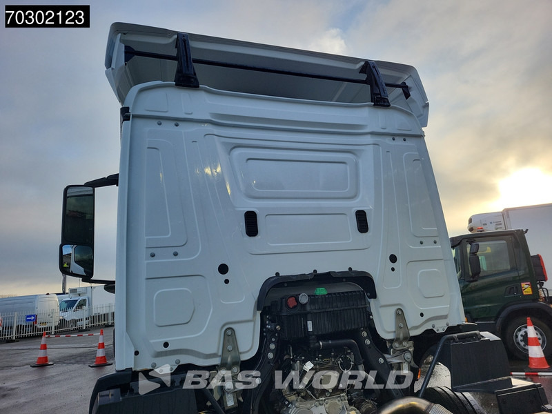 Mercedes-Benz Actros 1827 4X2 NEW 18tons chassis Automatic PPC Cruise control Euro 6 - Camion şasiu: Foto 3 Mercedes-Benz Actros 1827 4X2 NEW 18tons chassis Automatic PPC Cruise control Euro 6 - Camion şasiu: Foto 3