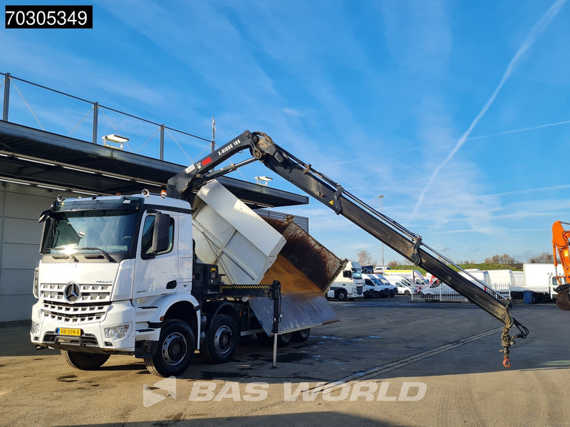 Mercedes-Benz Arocs 3240 8X4 HIAB X-HIDUO 188 E-2 Kran Crane 3-side tipper Big-Axle Euro 6 - Camion basculantă, Camion cu macara: Foto 2 Mercedes-Benz Arocs 3240 8X4 HIAB X-HIDUO 188 E-2 Kran Crane 3-side tipper Big-Axle Euro 6 - Camion basculantă, Camion cu macara: Foto 2