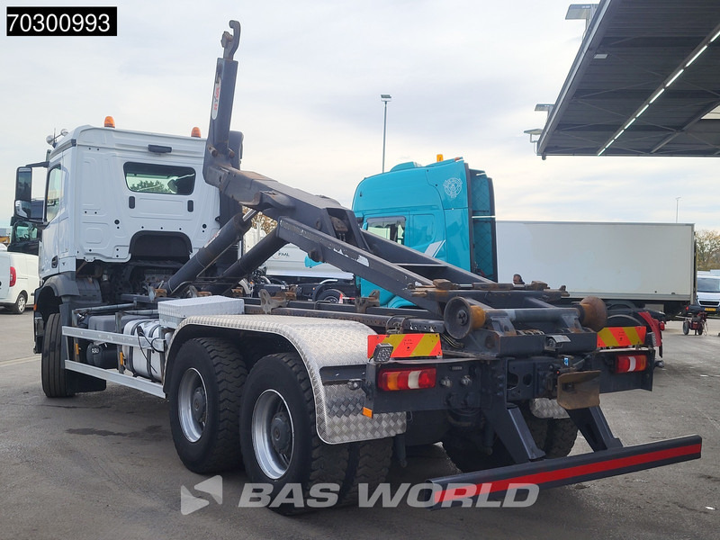 Mercedes-Benz Arocs 3342 6X4 HYVA 26-62-S Hooklift Big-Axle Automatic Euro 6 - Camion cu cârlig: Foto 5 Mercedes-Benz Arocs 3342 6X4 HYVA 26-62-S Hooklift Big-Axle Automatic Euro 6 - Camion cu cârlig: Foto 5