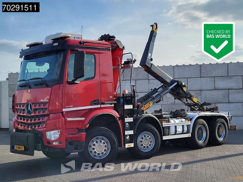 Mercedes-Benz Arocs 4145 8X4 NL-Truck HMF RCL 5300 Crane Hyva 26-51-S Hooklift Steelsuspension Big-Axle Automatic Euro 6 - Camion cu cârlig, Camion cu macara: Foto 1 Mercedes-Benz Arocs 4145 8X4 NL-Truck HMF RCL 5300 Crane Hyva 26-51-S Hooklift Steelsuspension Big-Axle Automatic Euro 6 - Camion cu cârlig, Camion cu macara: Foto 1