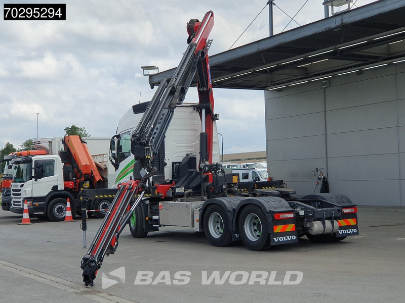 Volvo FH 500 FH 6X4 Full-Air Liftachse HMF 2820K-RCS Crane+JIB Remote Control I-ParkCool VDS LED Kran - Camion platformă, Camion cu macara: Foto 5 Volvo FH 500 FH 6X4 Full-Air Liftachse HMF 2820K-RCS Crane+JIB Remote Control I-ParkCool VDS LED Kran - Camion platformă, Camion cu macara: Foto 5