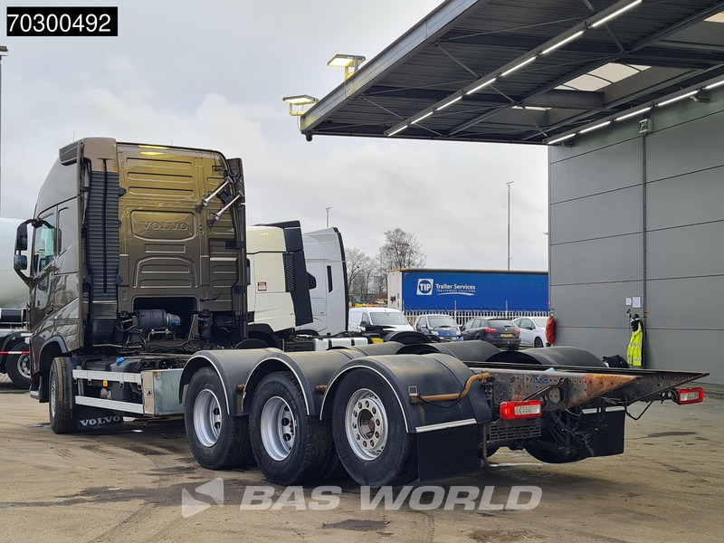 Volvo FH 540 FH 8X4 Chassis Lift+Steering Axle Automatic VEB+ Euro 6 - Camion şasiu: Foto 2 Volvo FH 540 FH 8X4 Chassis Lift+Steering Axle Automatic VEB+ Euro 6 - Camion şasiu: Foto 2