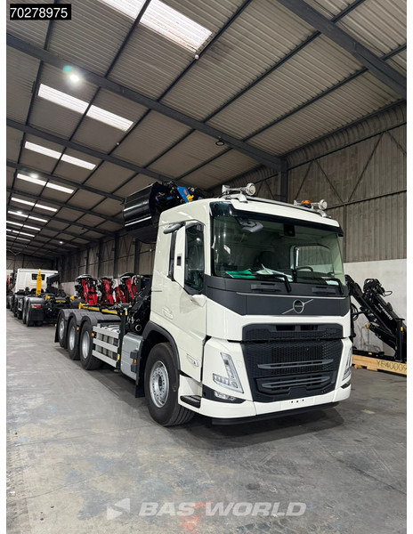 Volvo FM 460 8X4 NEW! Palfinger Q200Z95TR HPLS Crane + HT 24 TEC Hooklift ACC LED - Camion cu cârlig, Camion cu macara: Foto 2 Volvo FM 460 8X4 NEW! Palfinger Q200Z95TR HPLS Crane + HT 24 TEC Hooklift ACC LED - Camion cu cârlig, Camion cu macara: Foto 2