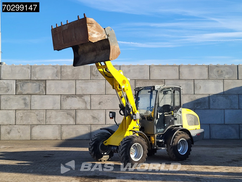 WACKER NEUSON WL 44 - Încărcător frontal pe pneuri: Foto 5 WACKER NEUSON WL 44 - Încărcător frontal pe pneuri: Foto 5
